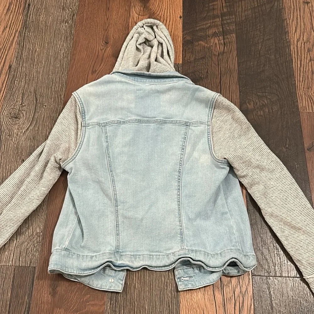Denim jacket - Picture 2 of 2